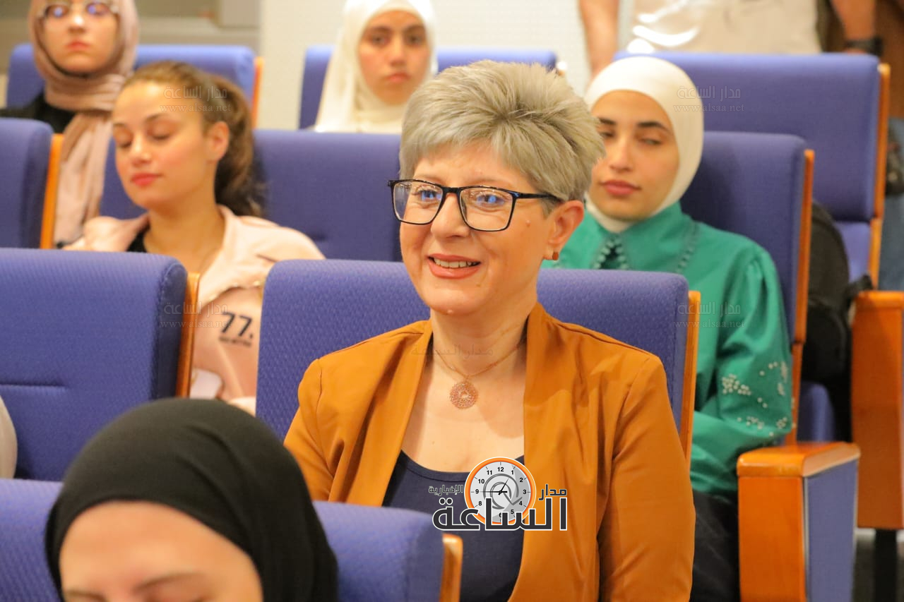 Madar Al-Saa Images 0.103321815593298