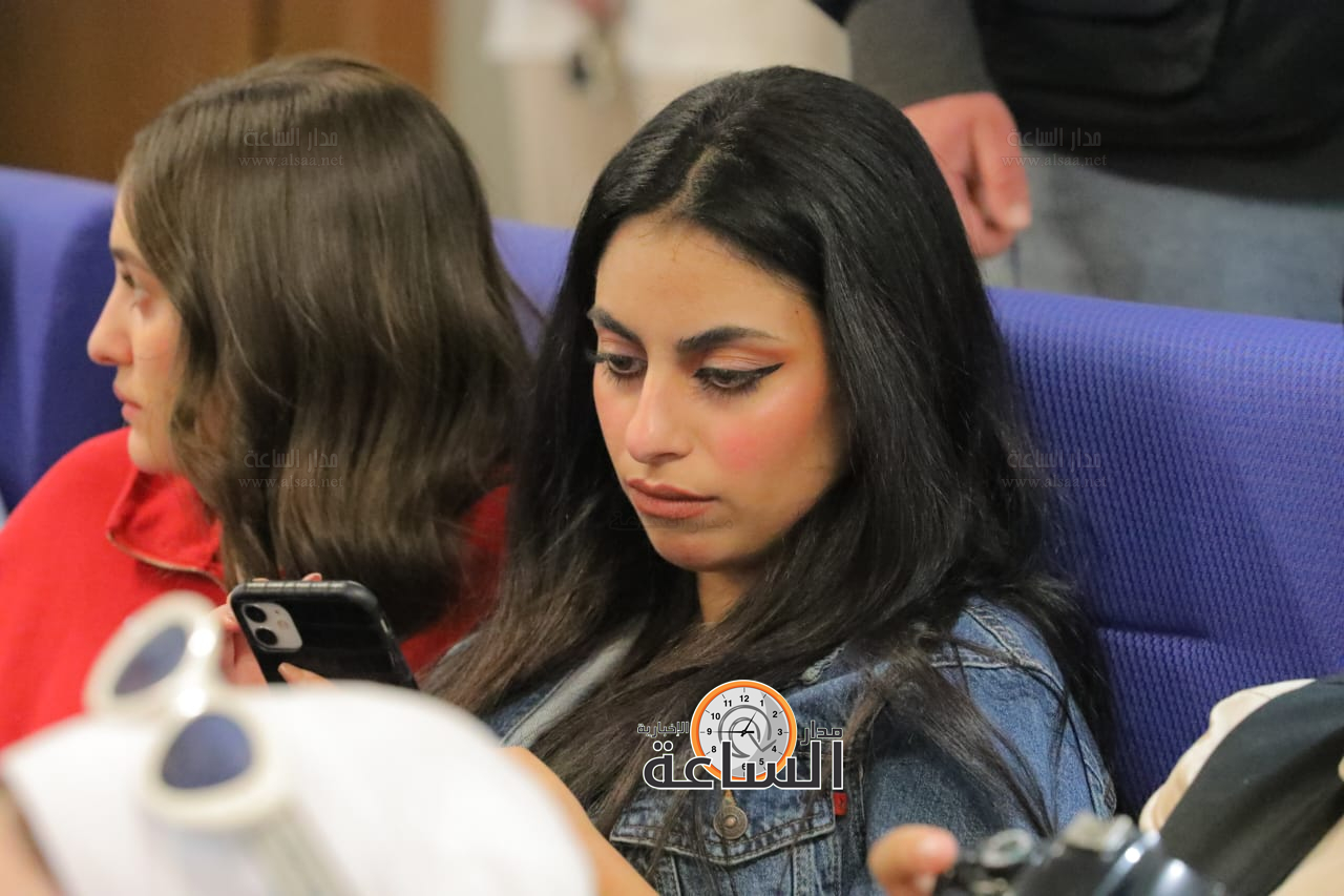 Madar Al-Saa Images 0.07169139200610841