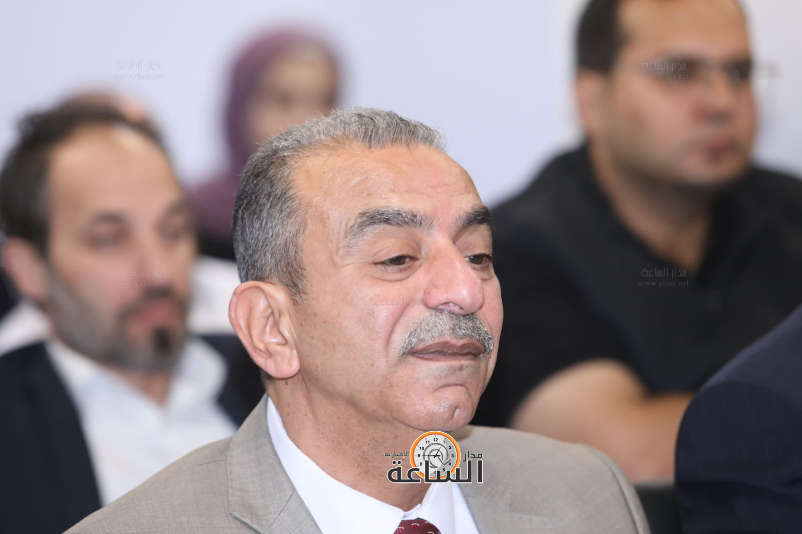 Madar Al-Saa Images 0.21978411953868382