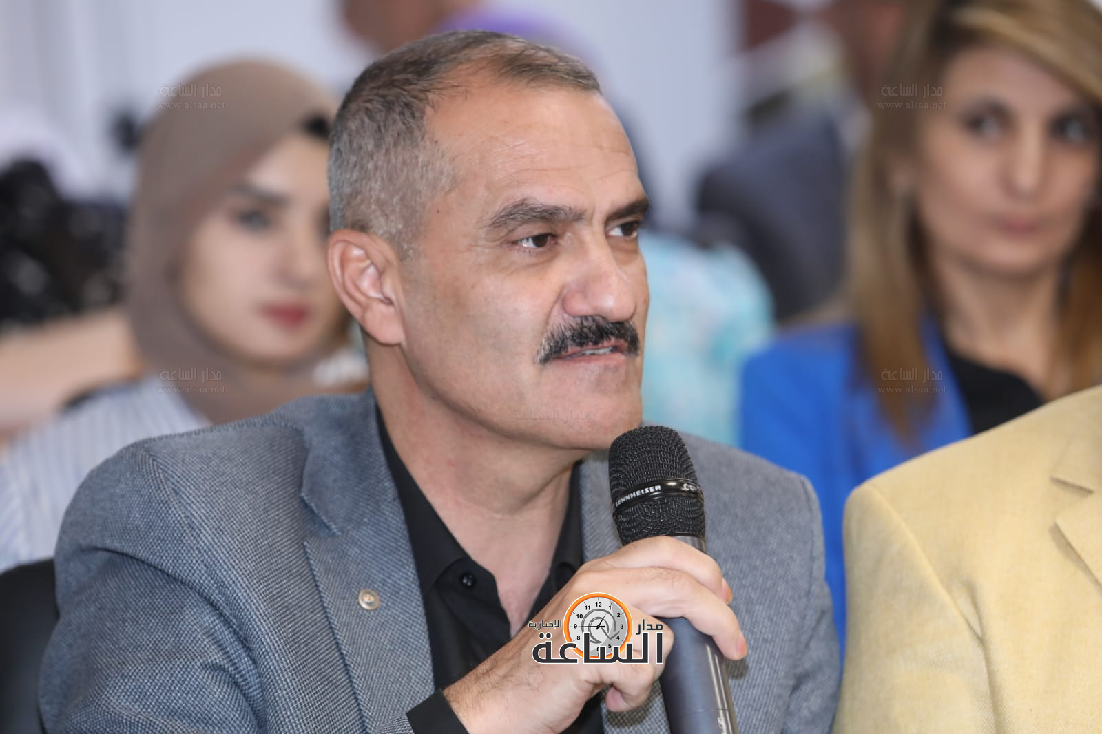 Madar Al-Saa Images 0.6143704723378105