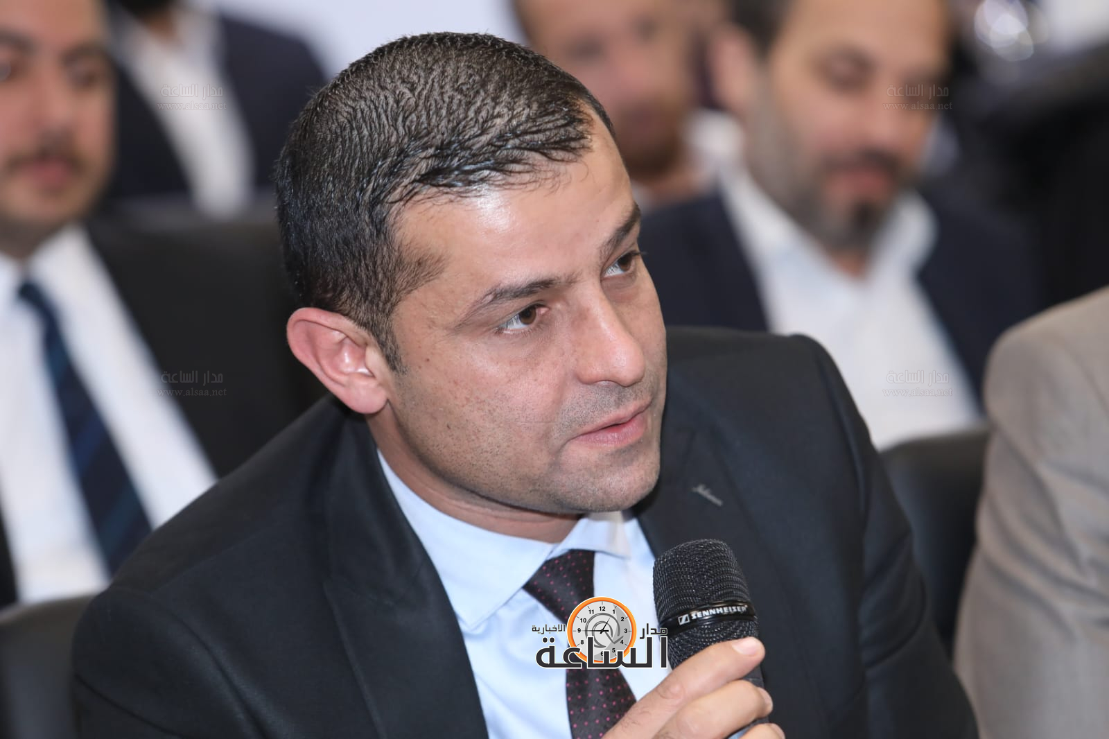 Madar Al-Saa Images 0.9413398462584772