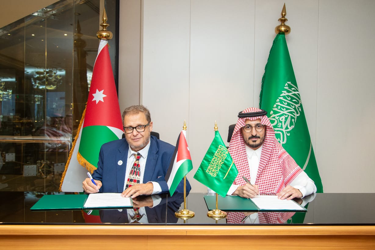 Madar Al-Saa Images 0.6116030820885883