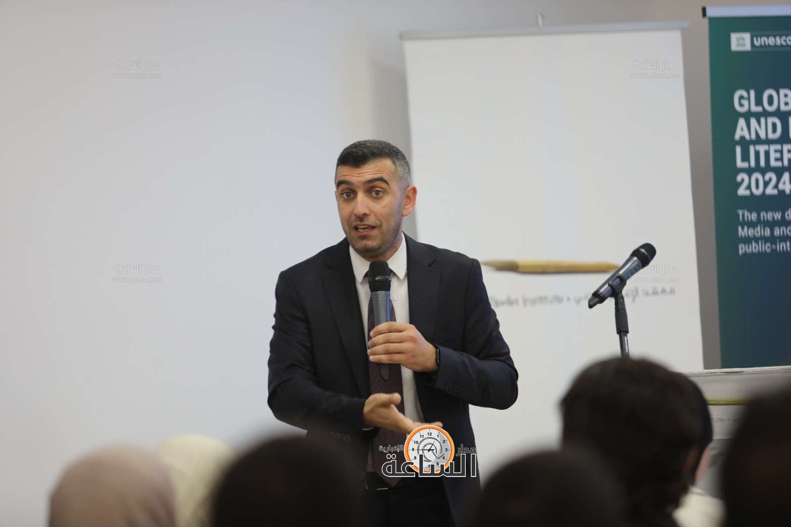 Madar Al-Saa Images 0.14195953645918435