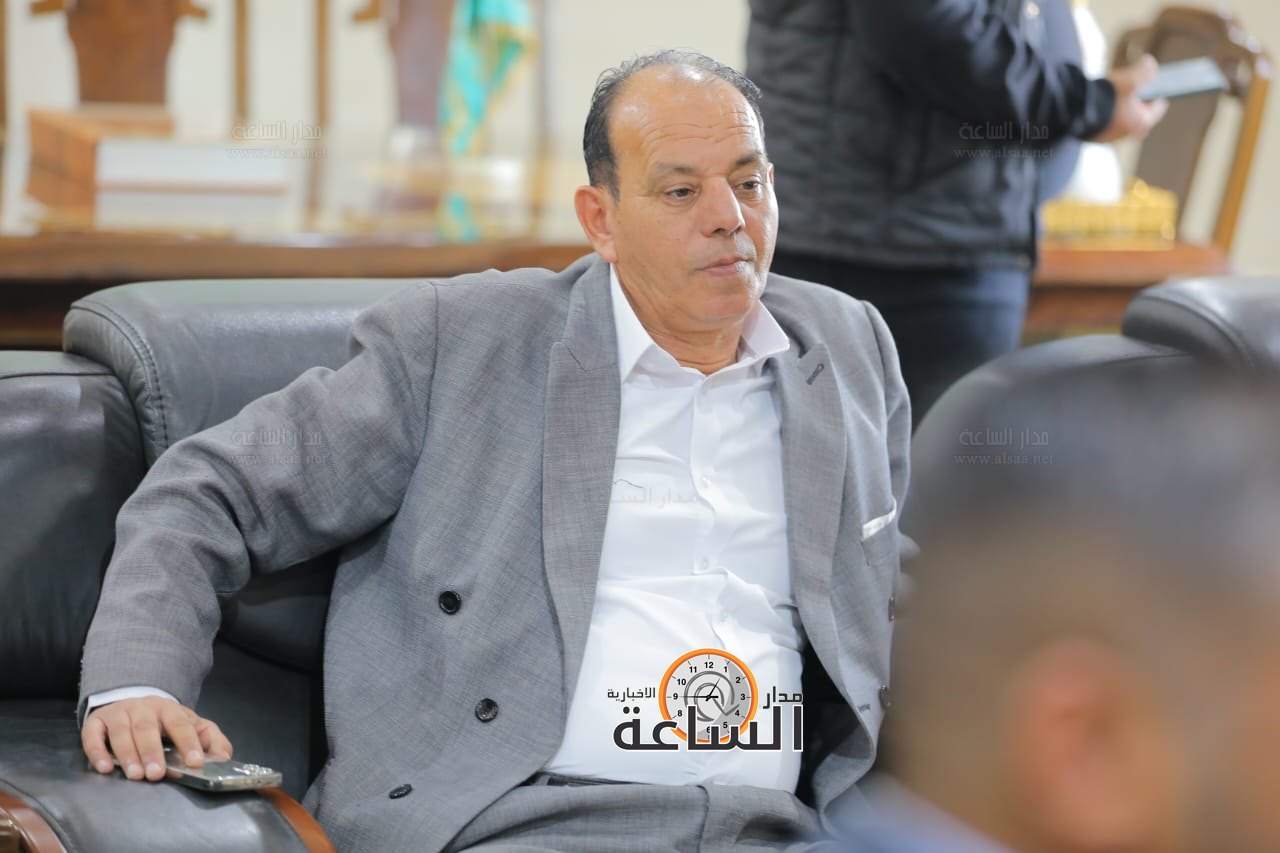 Madar Al-Saa Images 0.4090284101554469