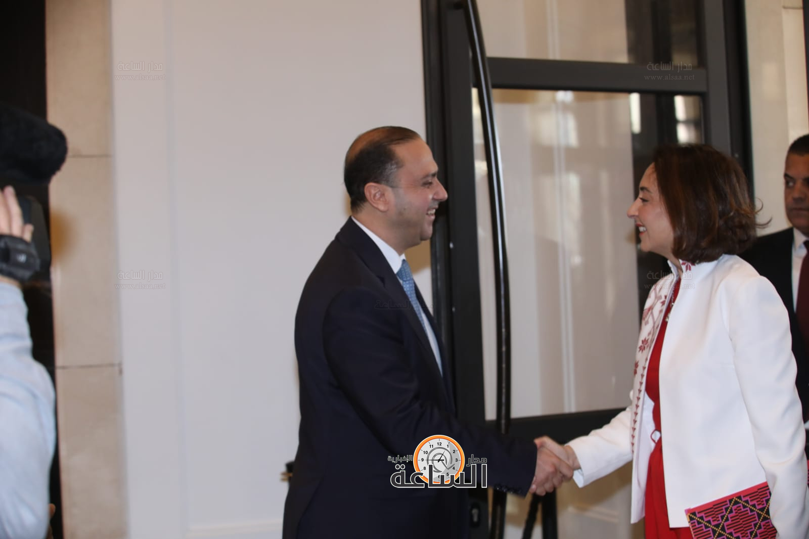 Madar Al-Saa Images 0.7805320198361283