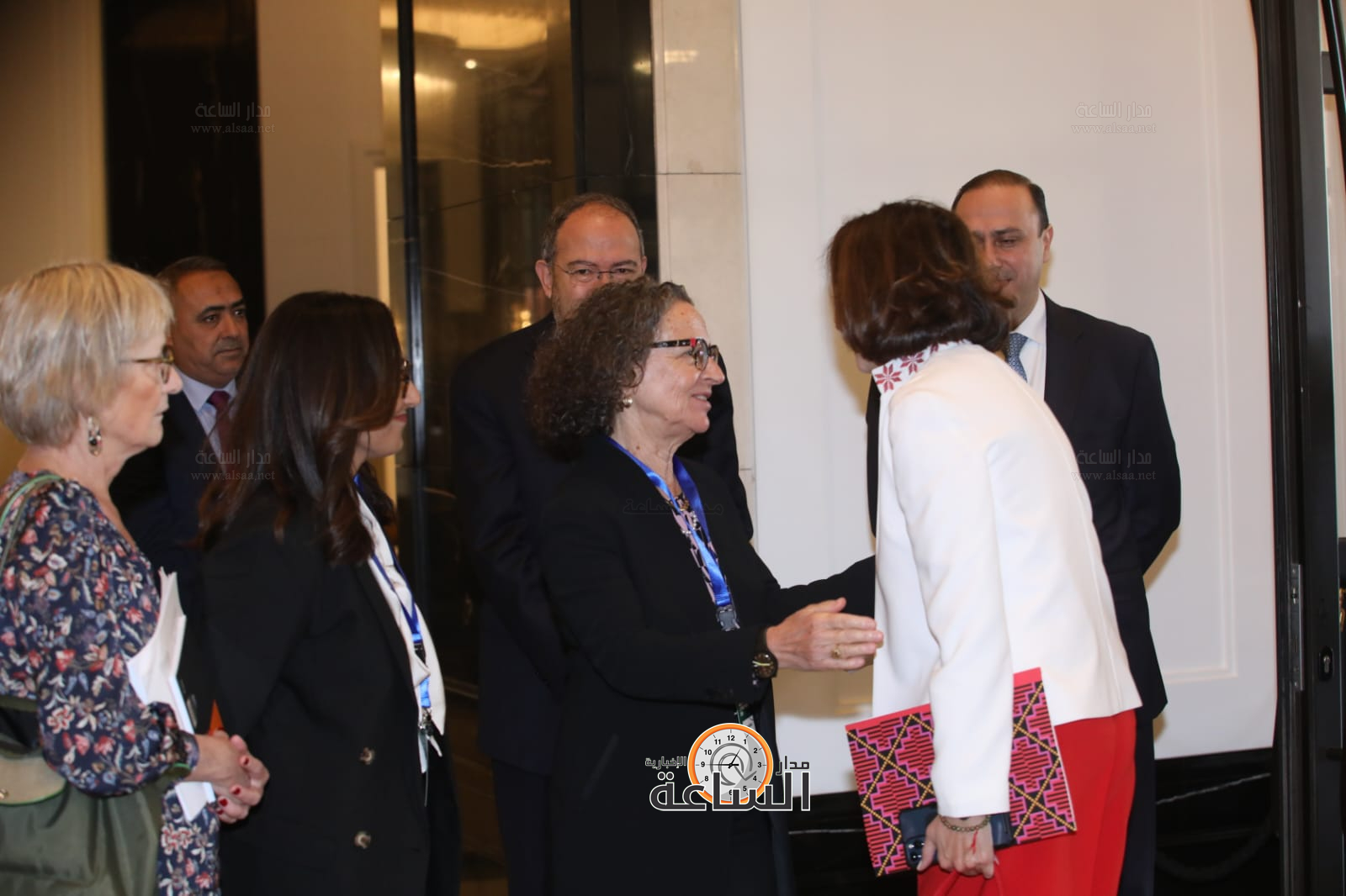 Madar Al-Saa Images 0.3452009194317689