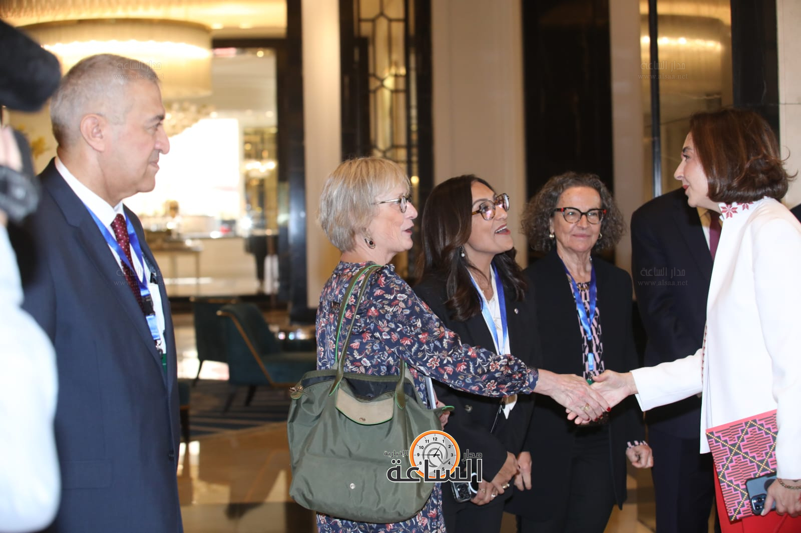 Madar Al-Saa Images 0.5356101120648511