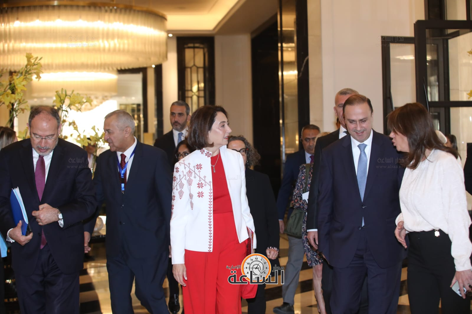 Madar Al-Saa Images 0.6938895313149251