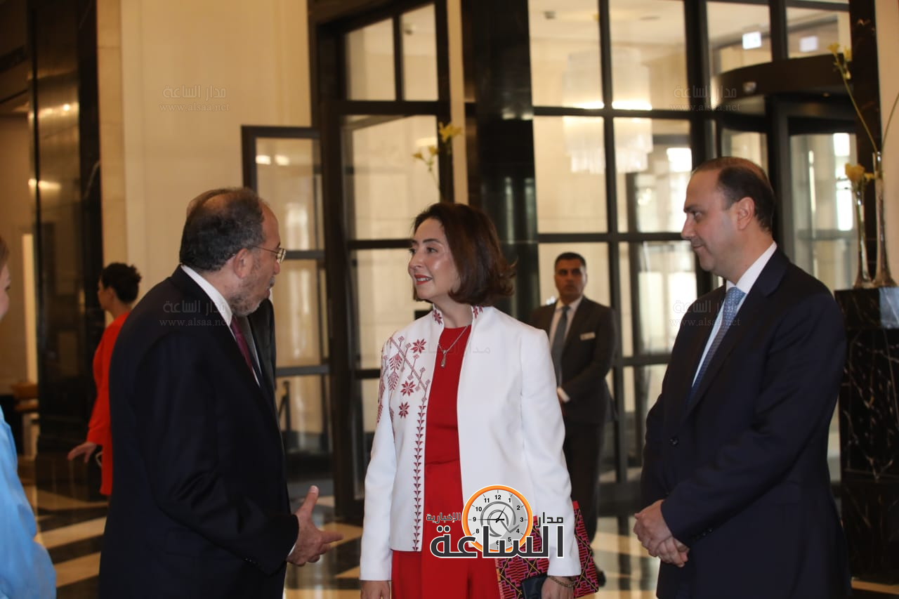 Madar Al-Saa Images 0.10125513271100939