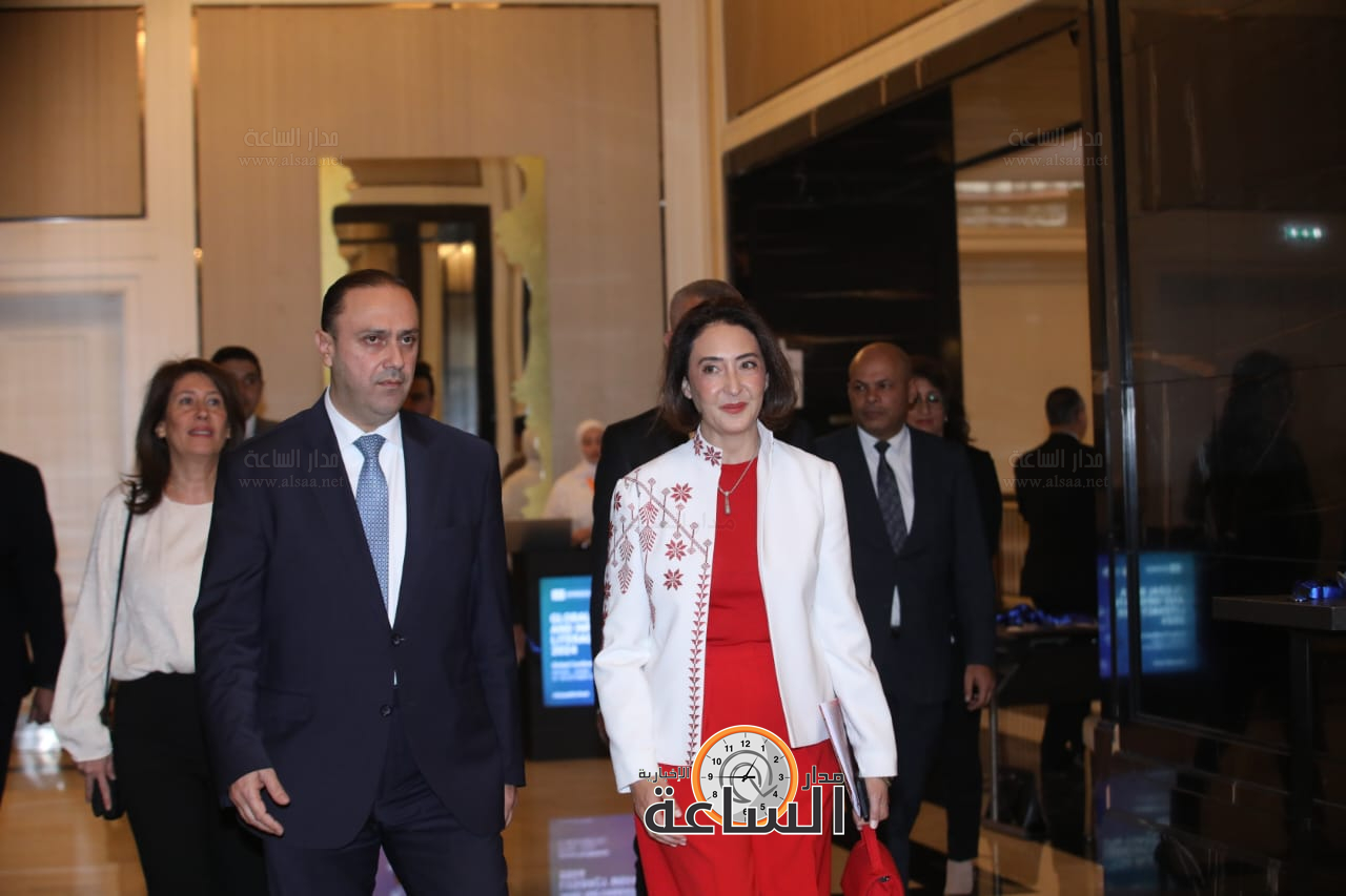 Madar Al-Saa Images 0.4614629228747853