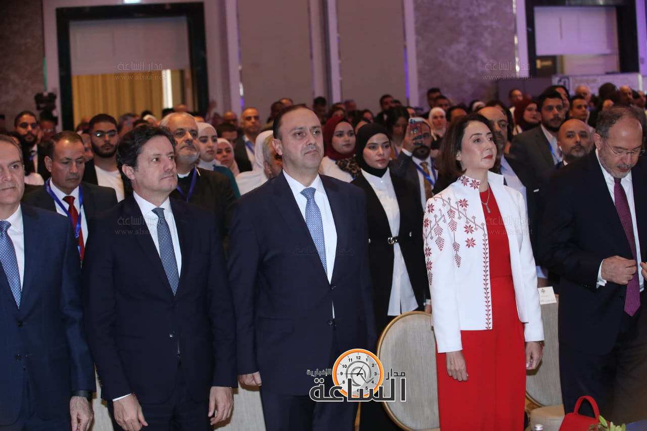 Madar Al-Saa Images 0.645803925130886