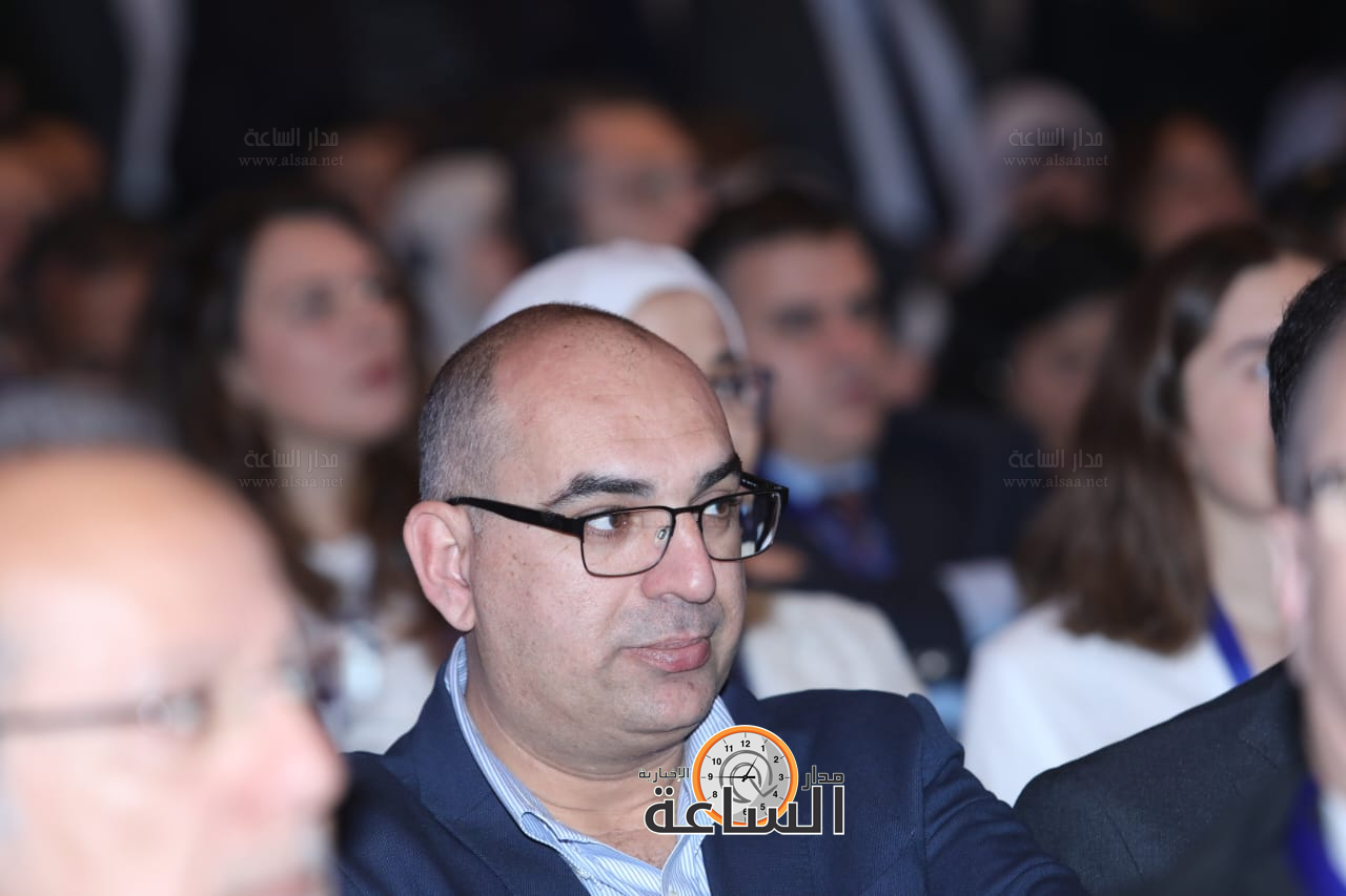 Madar Al-Saa Images 0.5998894015748901