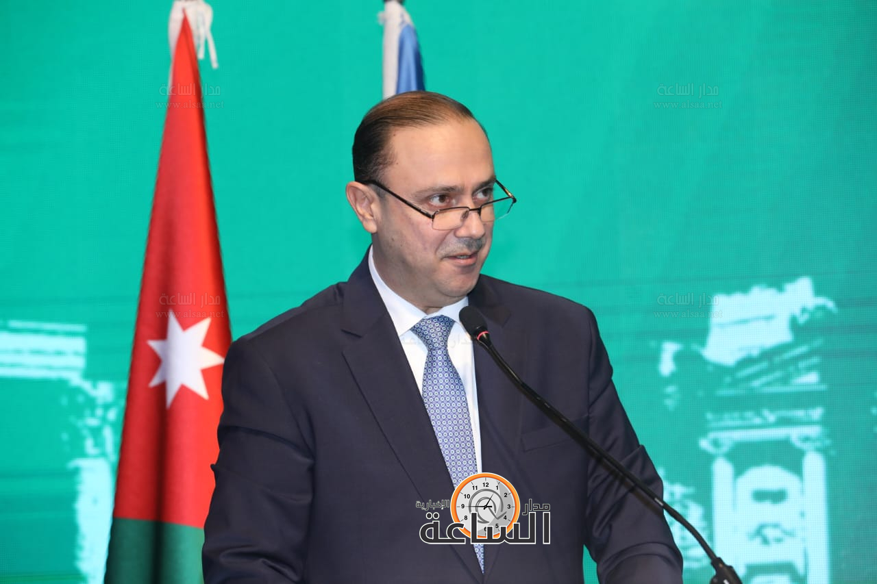 Madar Al-Saa Images 0.2850867583918859