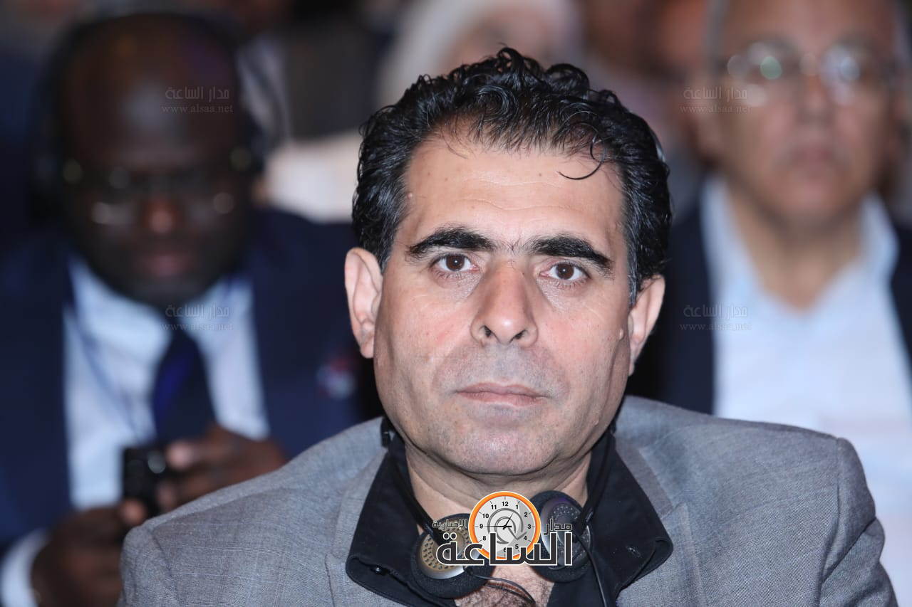 Madar Al-Saa Images 0.243188816483205