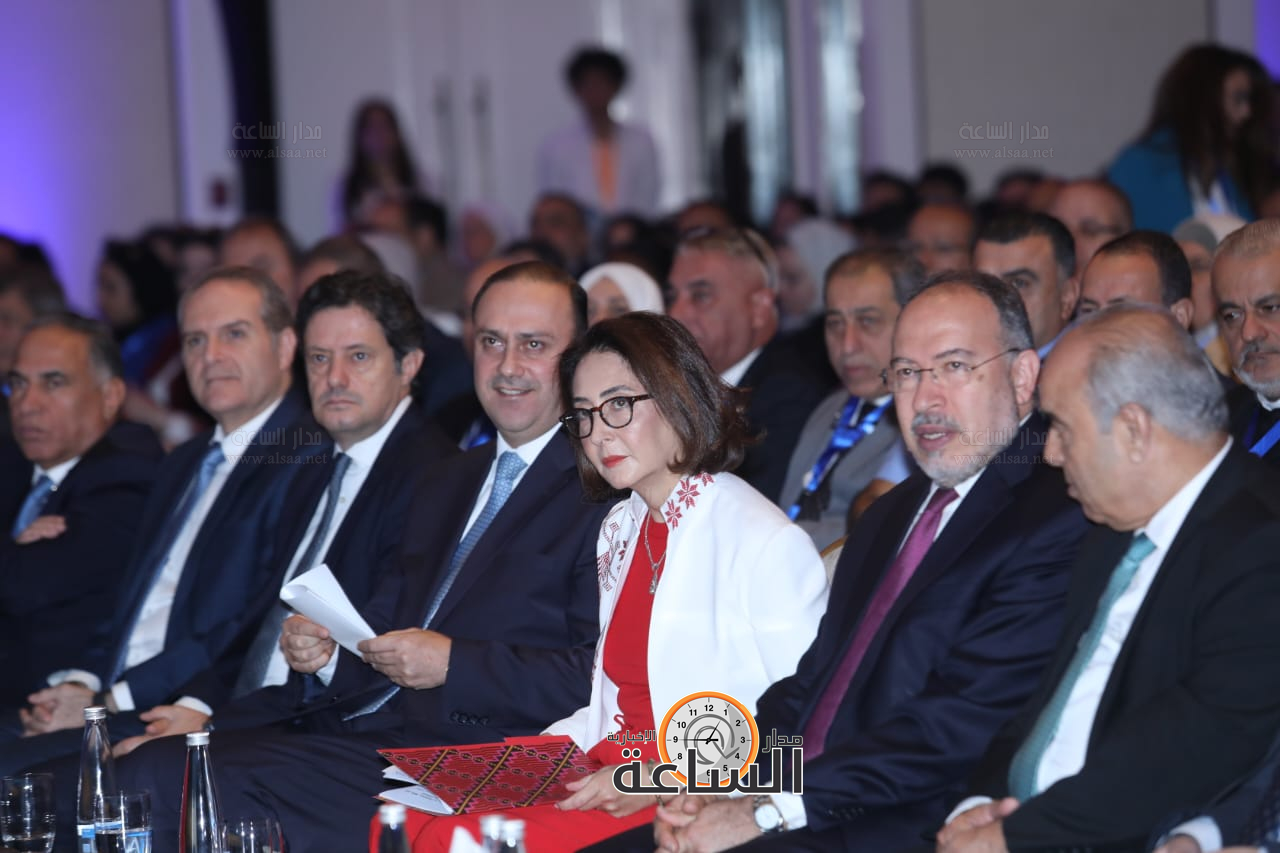 Madar Al-Saa Images 0.8395646195683601