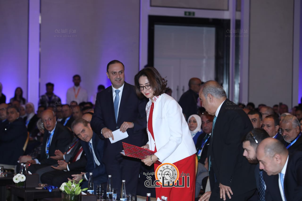 Madar Al-Saa Images 0.8876783198937588