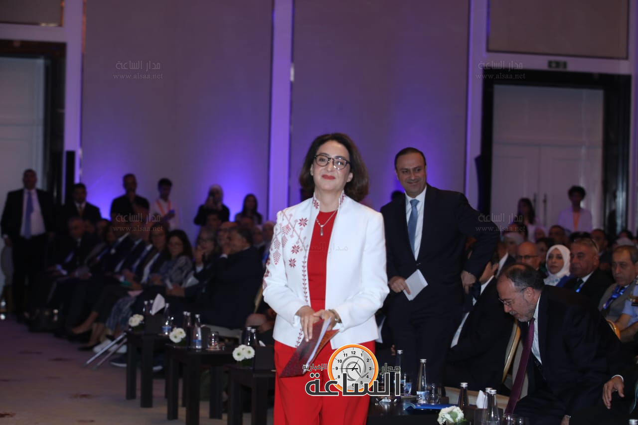 Madar Al-Saa Images 0.677429521566755