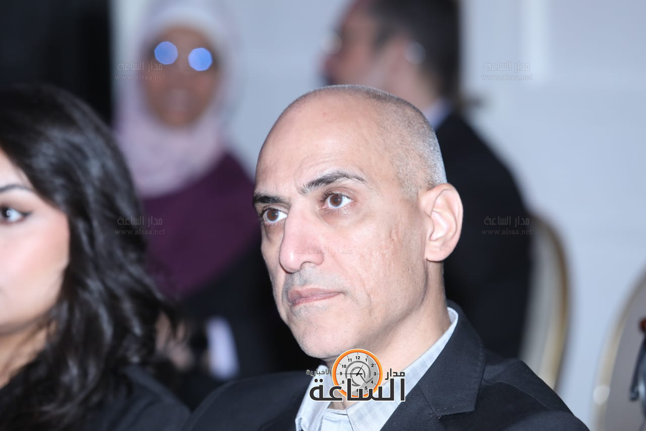 Madar Al-Saa Images 0.2148877265940654