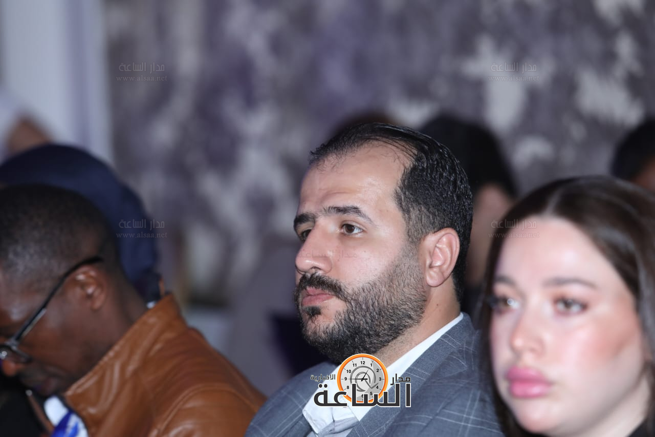 Madar Al-Saa Images 0.7487425702866437