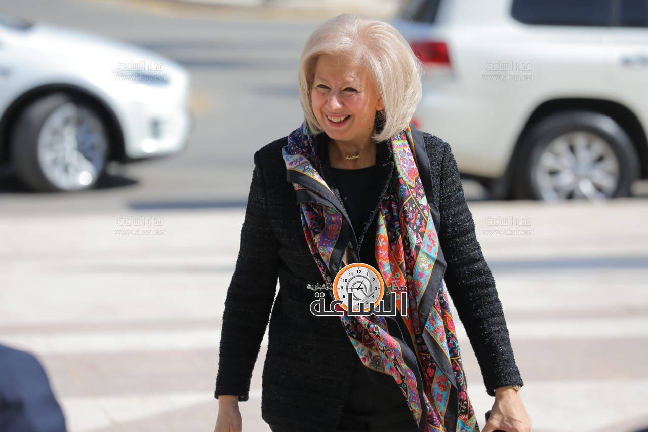 Madar Al-Saa Images 0.7181819776914451