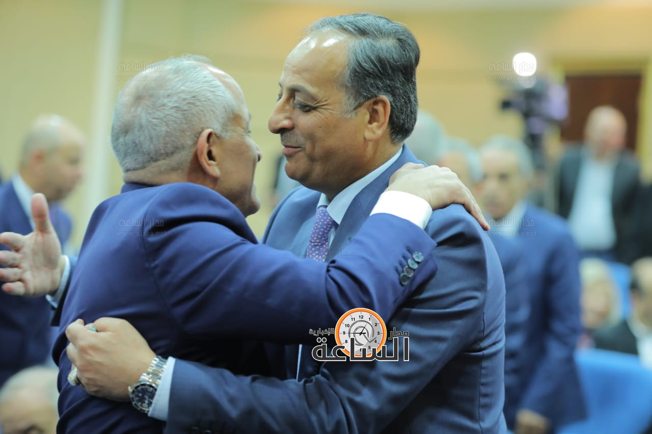 Madar Al-Saa Images 0.0883628942045076