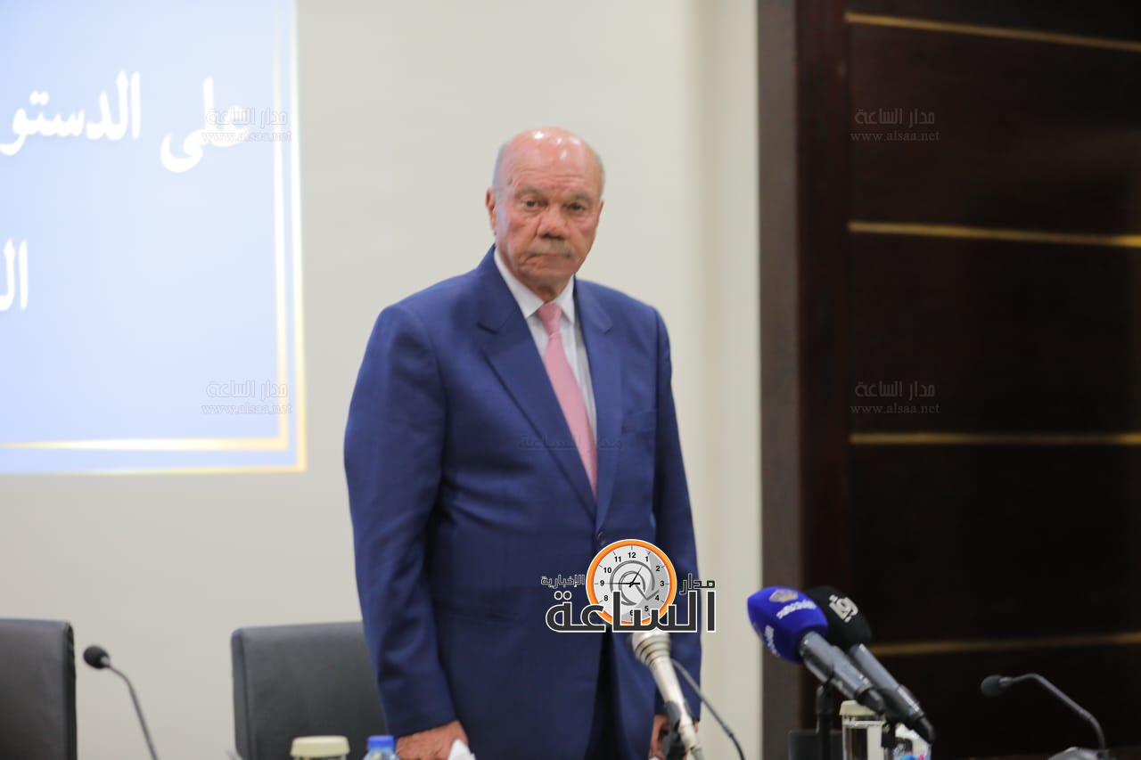 Madar Al-Saa Images 0.7479219566392277