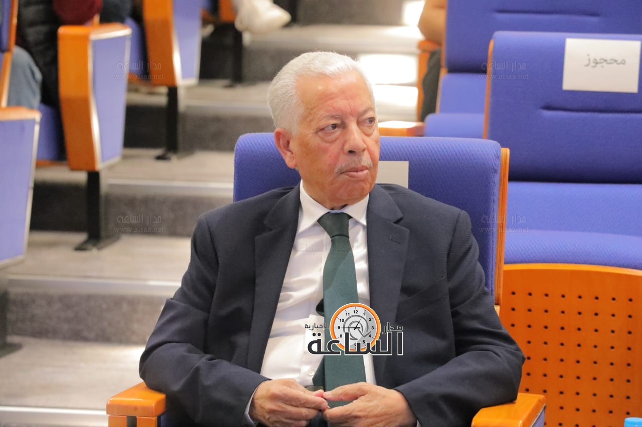 Madar Al-Saa Images 0.8234618329376167