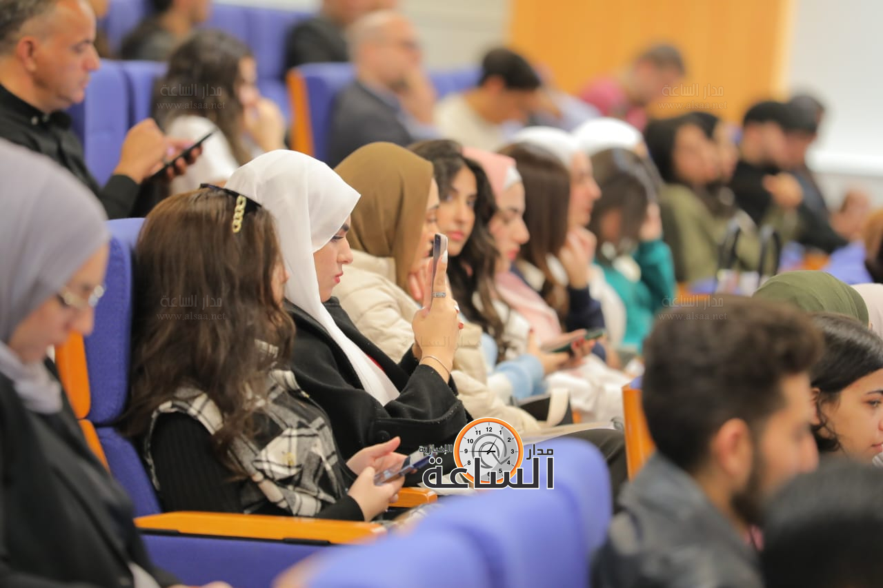 Madar Al-Saa Images 0.9372123734308253