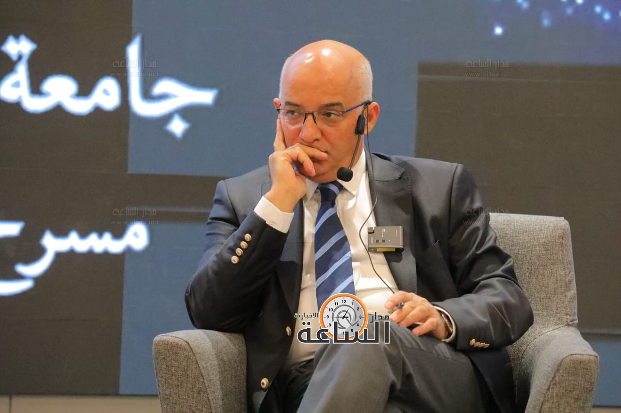 Madar Al-Saa Images 0.5186476223232142