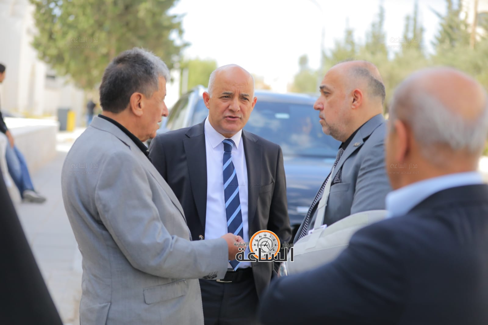 Madar Al-Saa Images 0.3591455290992607