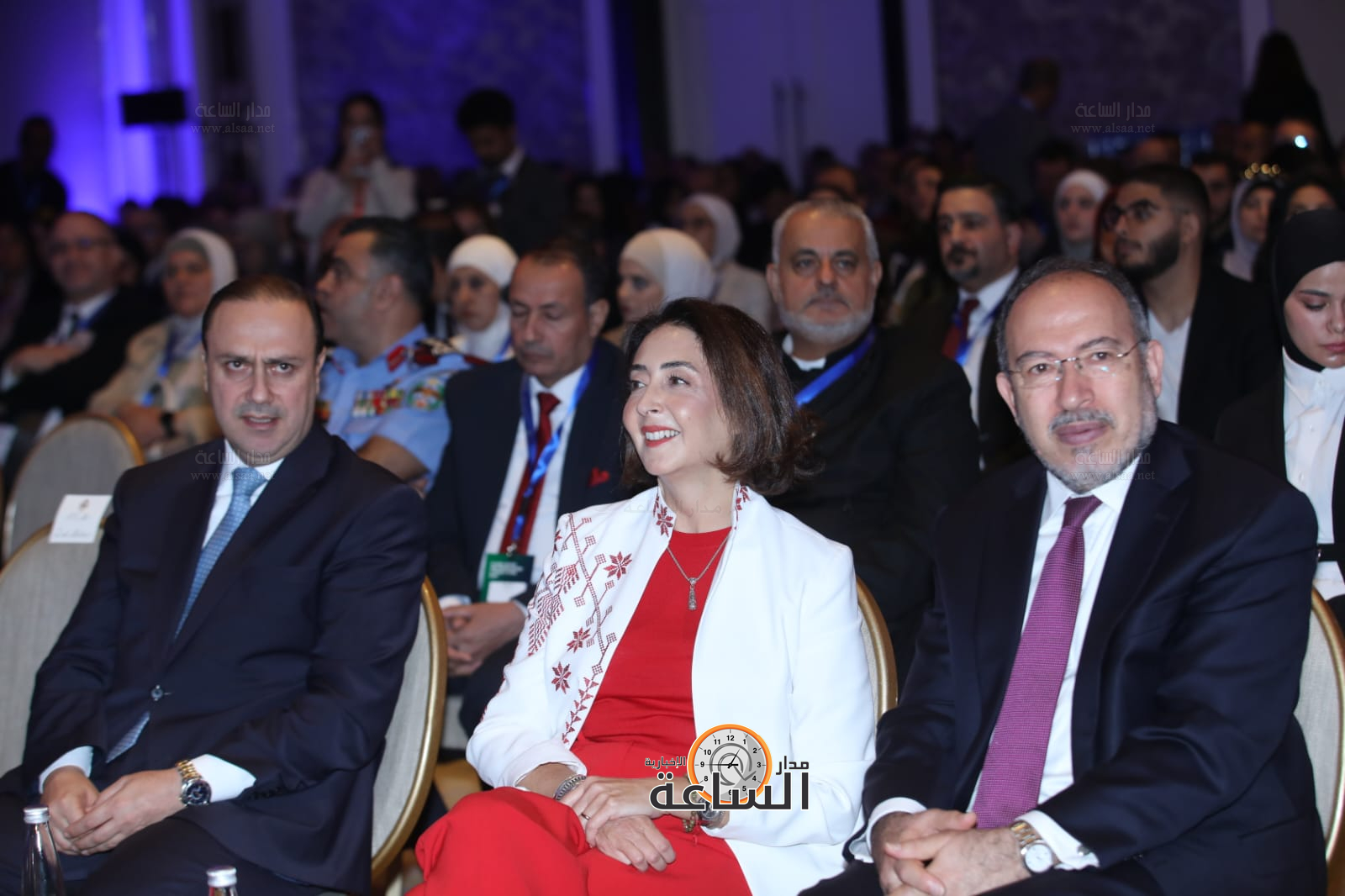 Madar Al-Saa Images 0.3407604594900613