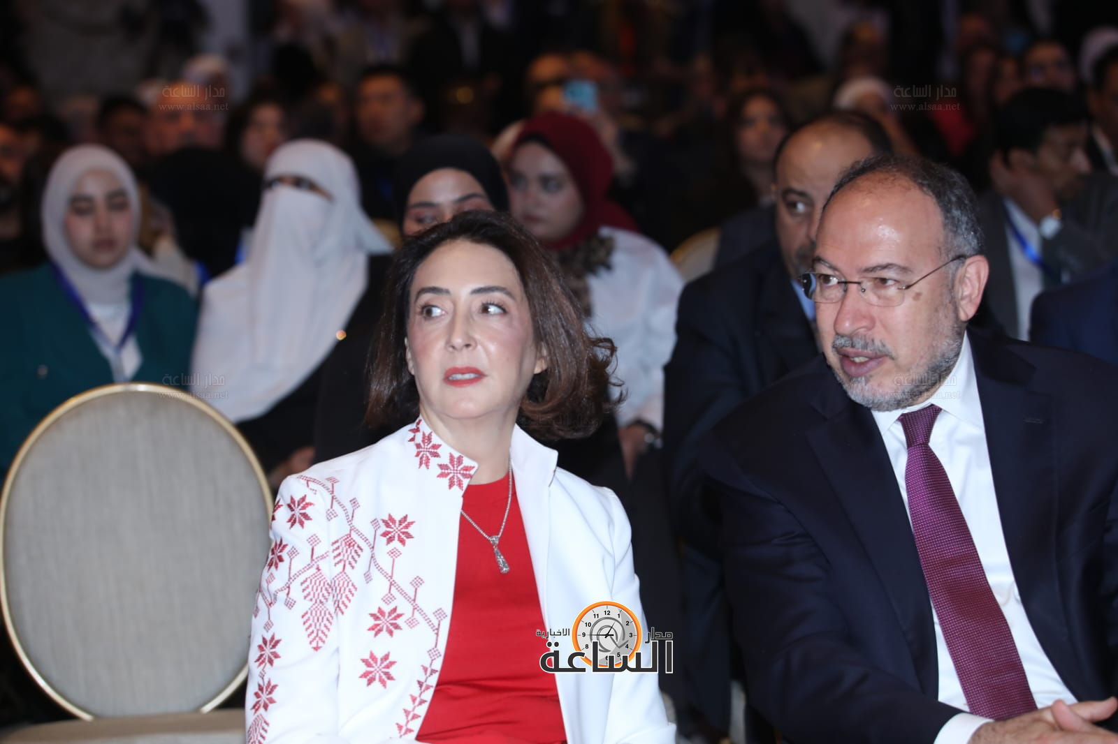 Madar Al-Saa Images 0.957178054869511