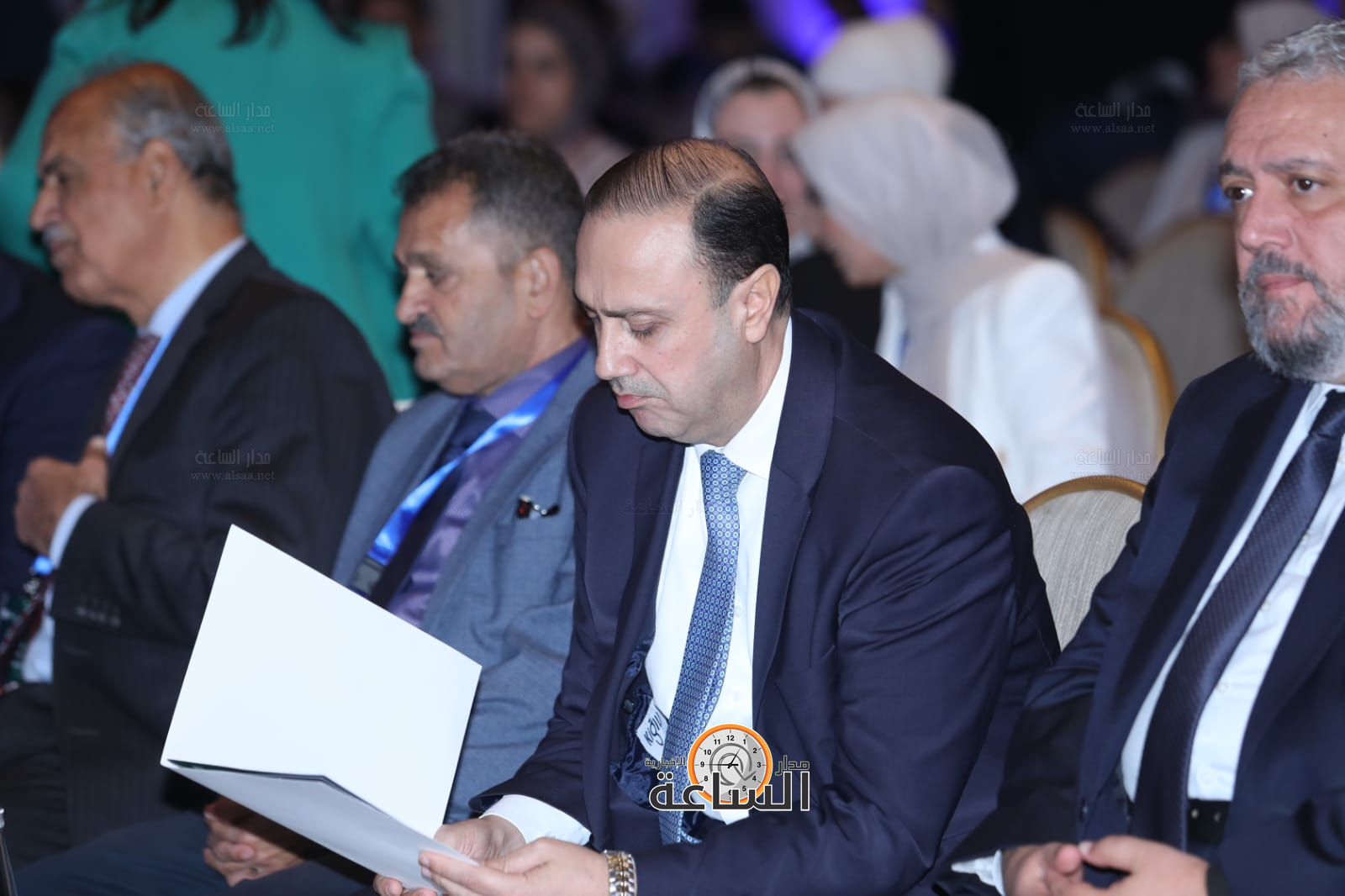 Madar Al-Saa Images 0.7379254436781177