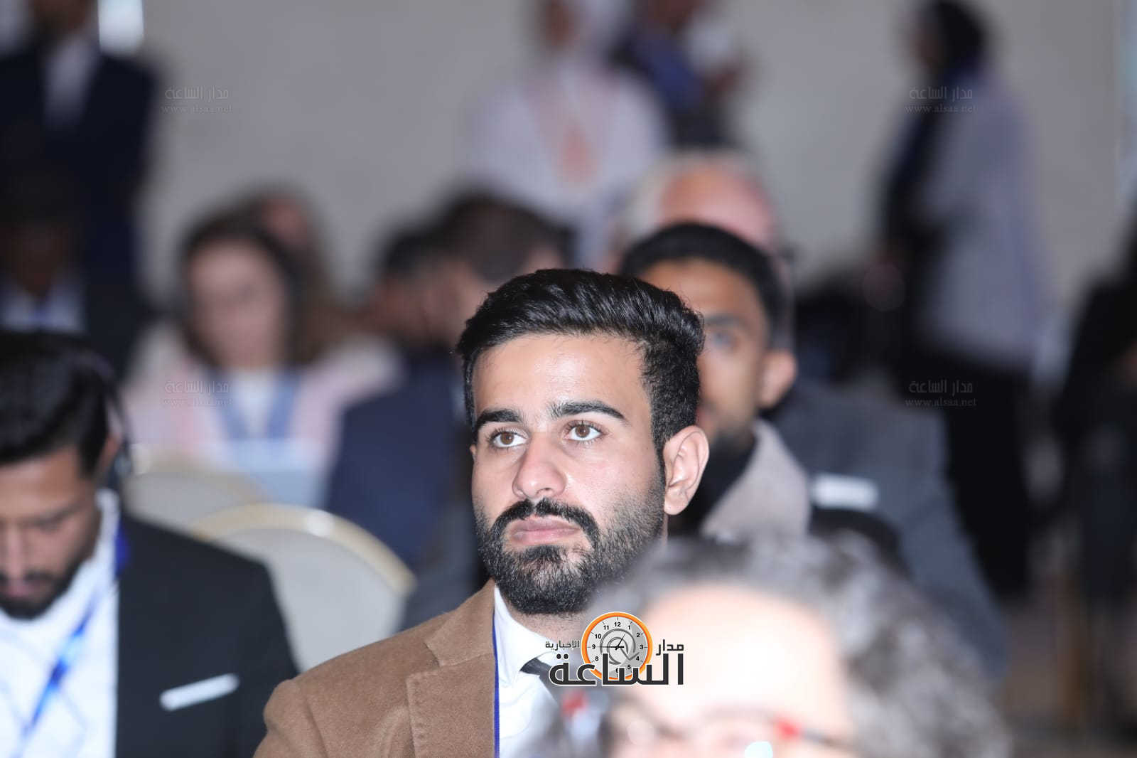 Madar Al-Saa Images 0.17955326637563163