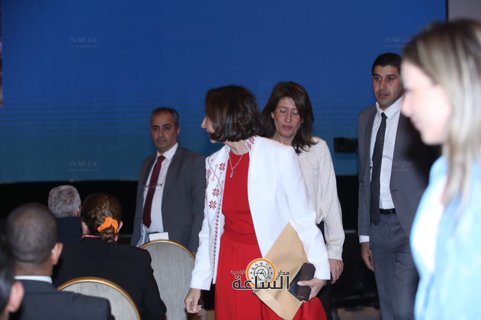 Madar Al-Saa Images 0.19455793812785194