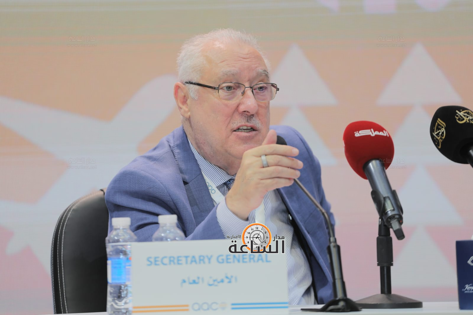 Madar Al-Saa Images 0.9946182084175876