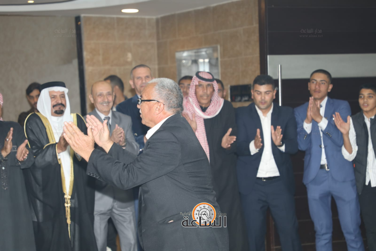 Madar Al-Saa Images 0.10802760095254582