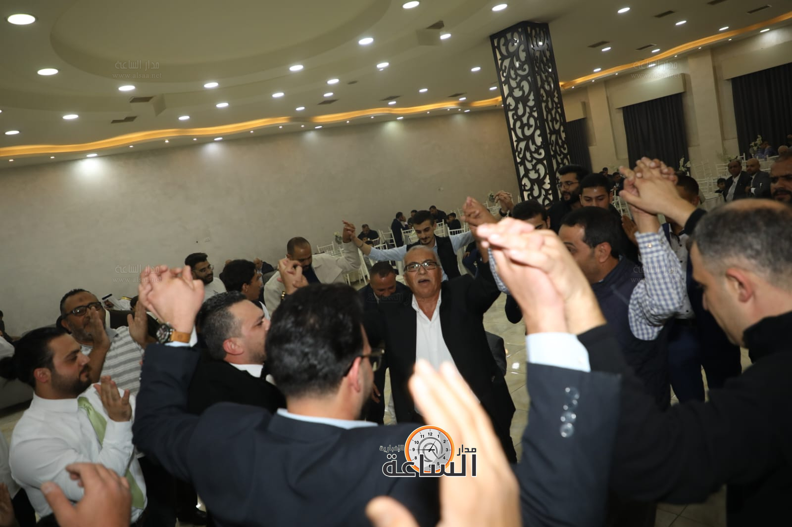 Madar Al-Saa Images 0.016730468277745603