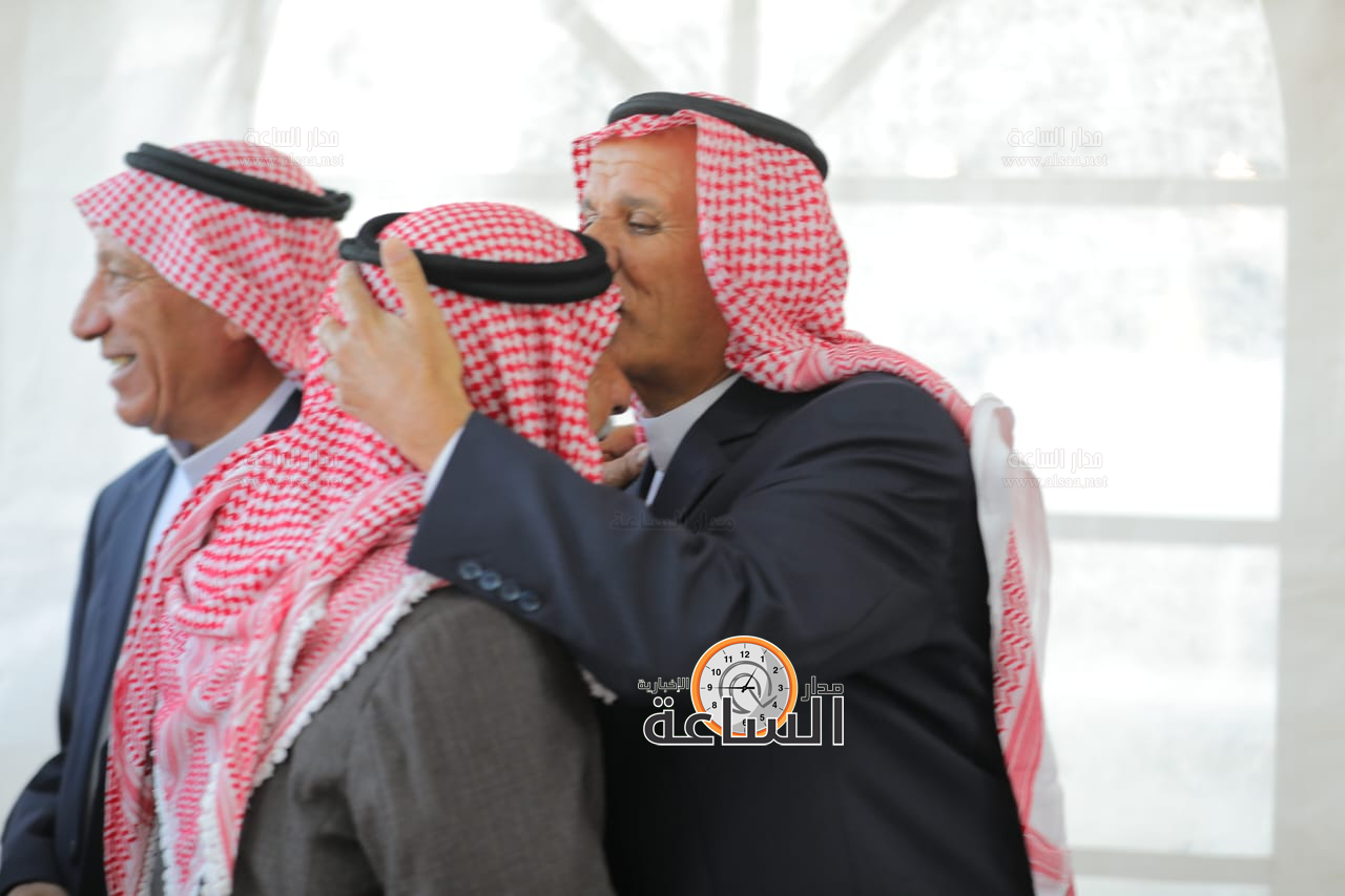 Madar Al-Saa Images 0.9947925233339394