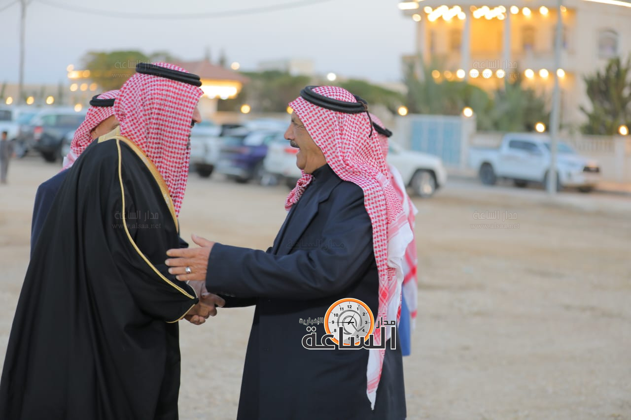 Madar Al-Saa Images 0.7559590988348346