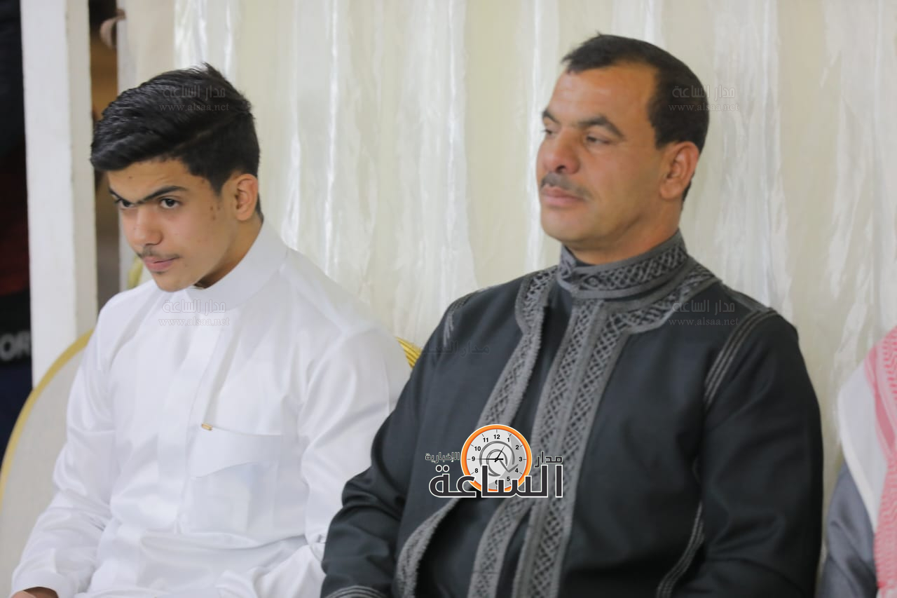 Madar Al-Saa Images 0.048516321769261905