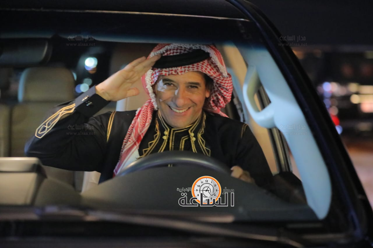 Madar Al-Saa Images 0.7387018700386492