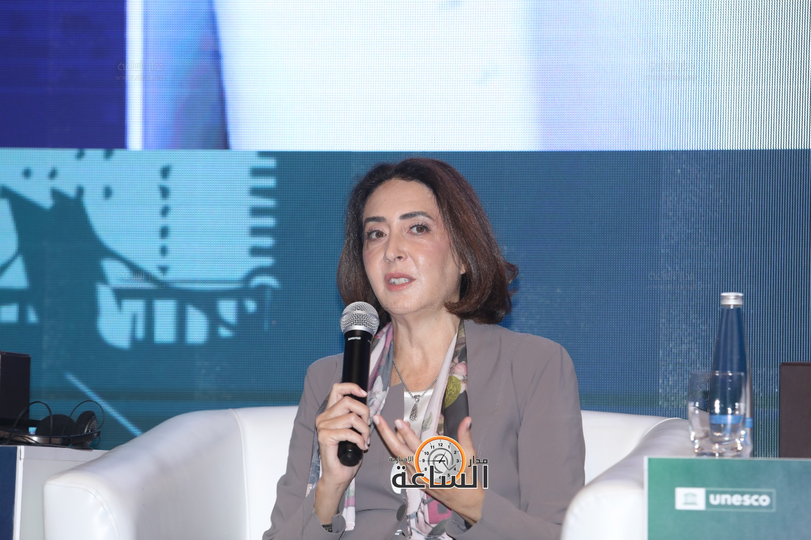 Madar Al-Saa Images 0.549635405570484