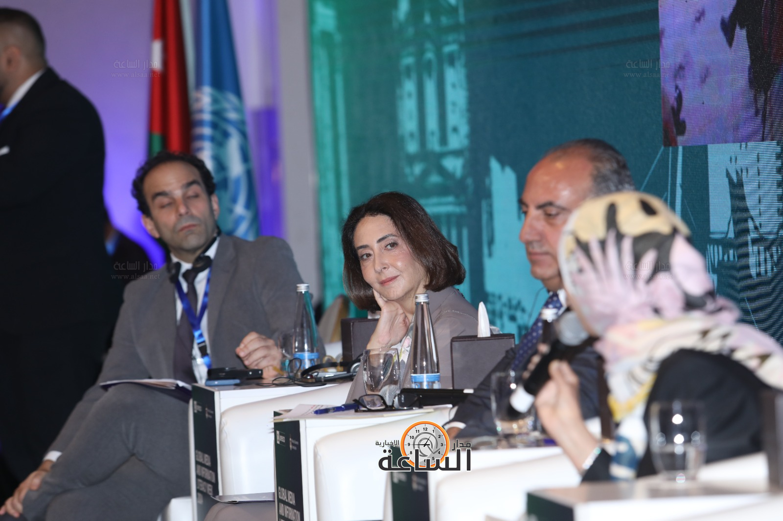 Madar Al-Saa Images 0.581082167162907