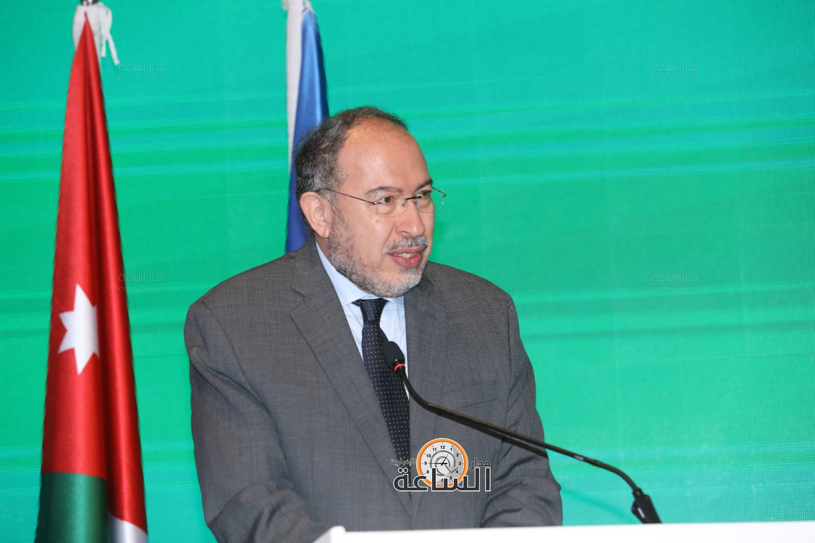 Madar Al-Saa Images 0.9165655364707528