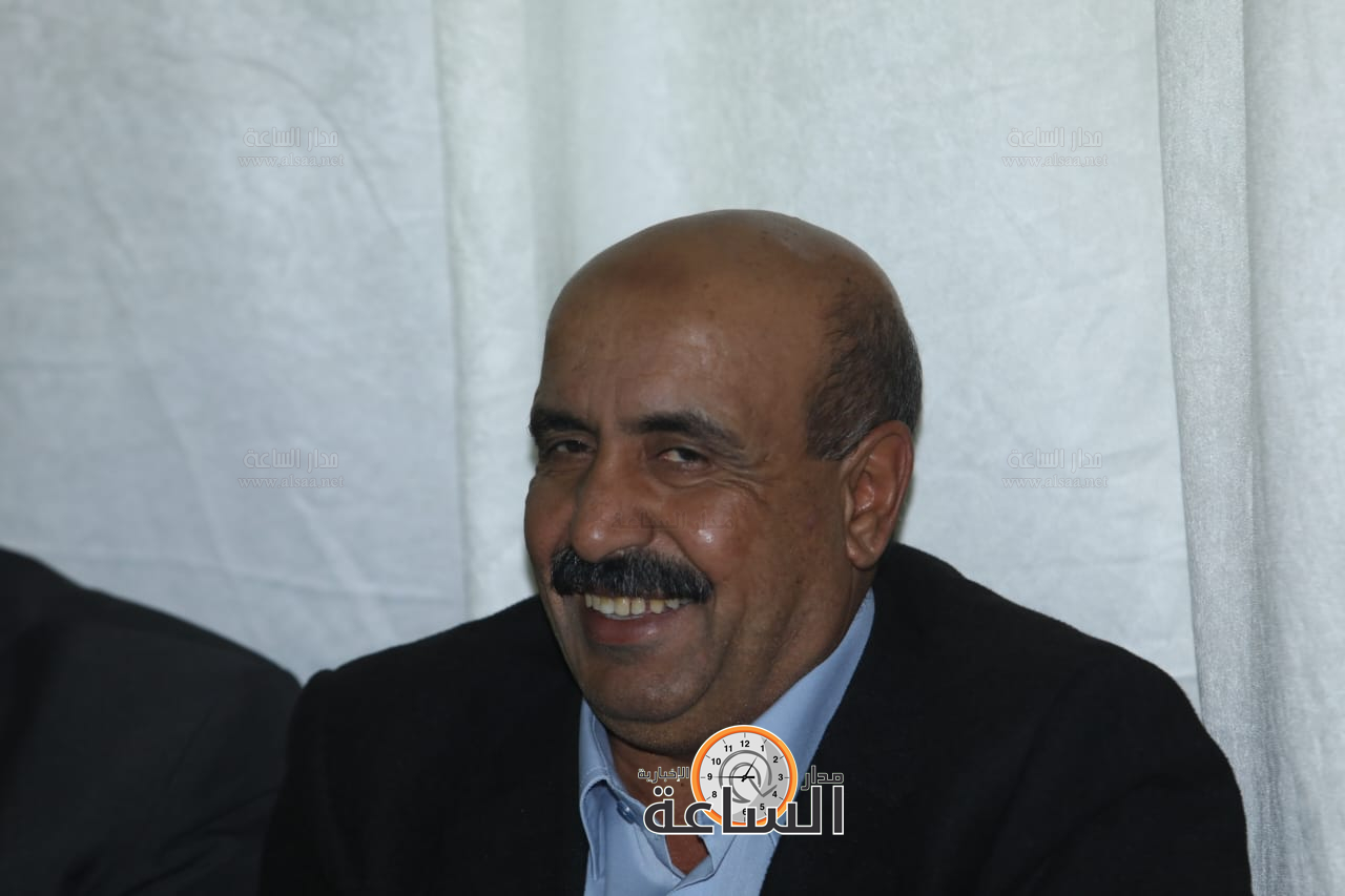 Madar Al-Saa Images 0.4863891379504648