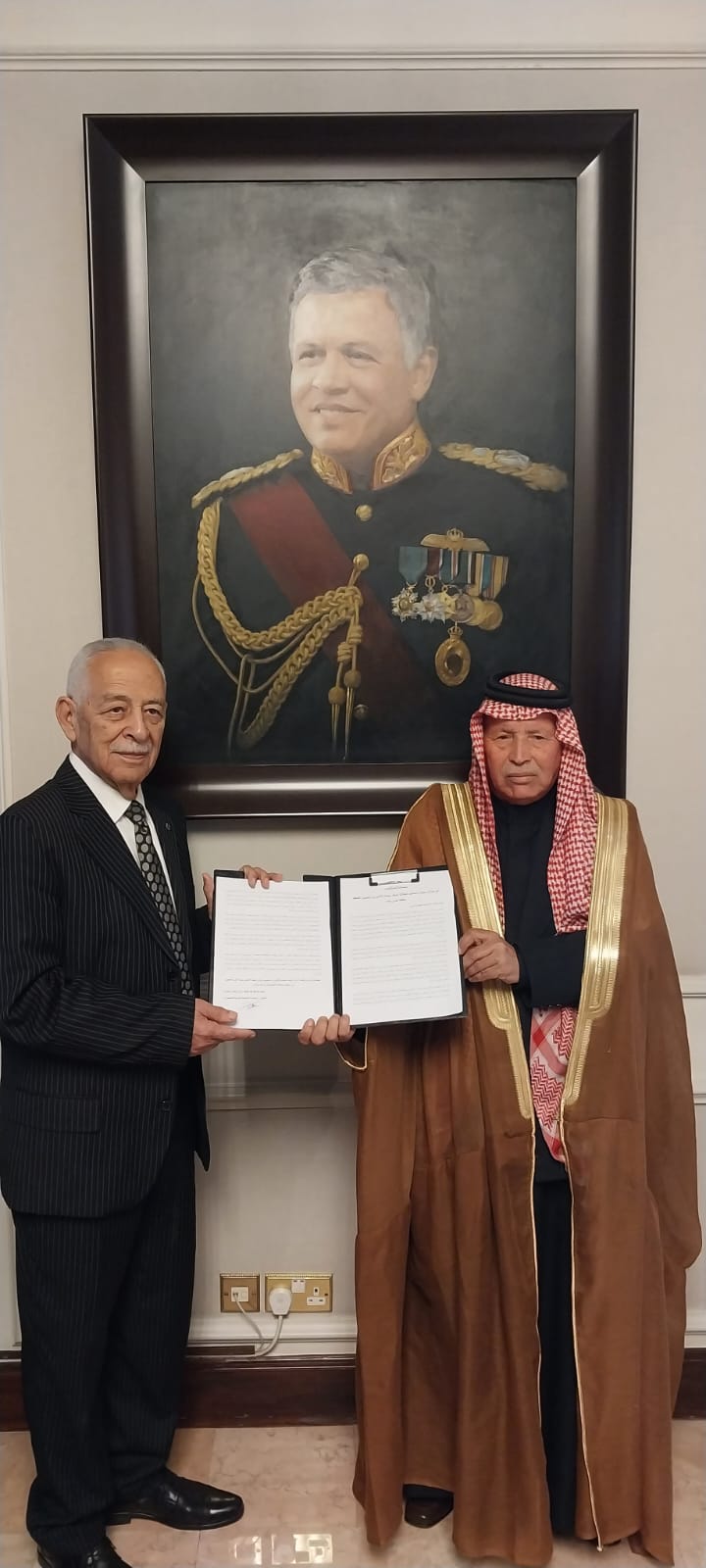 Madar Al-Saa Images 0.46890452355662804