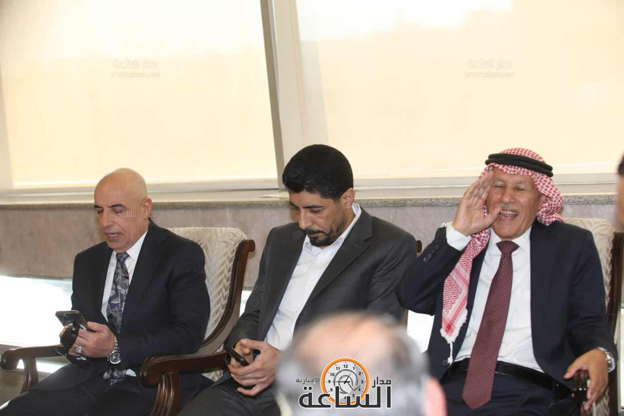 Madar Al-Saa Images 0.7483512437345552