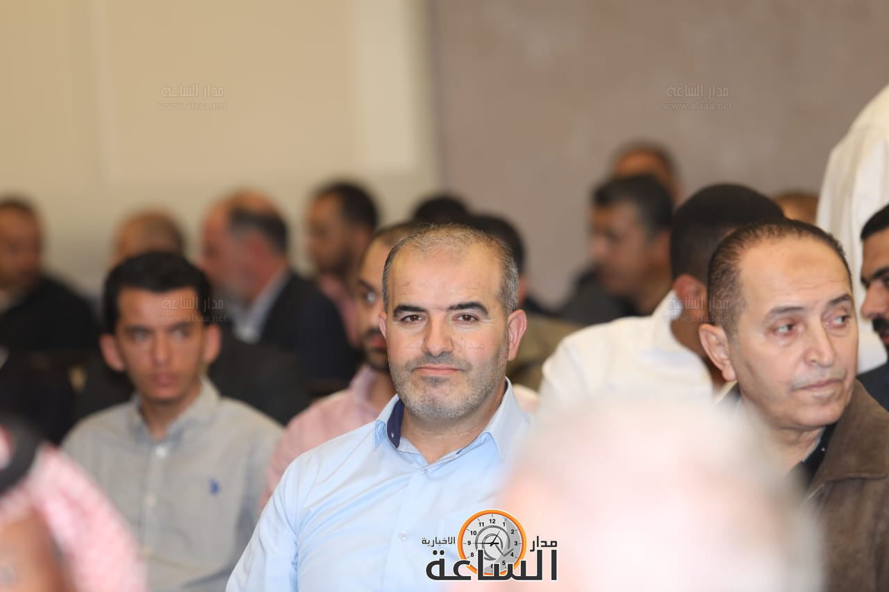 Madar Al-Saa Images 0.8810119674119194