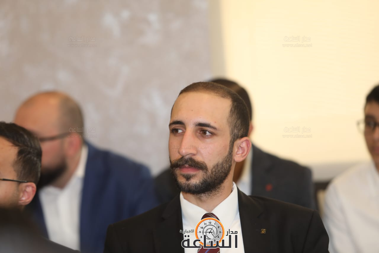 Madar Al-Saa Images 0.7601915608181213